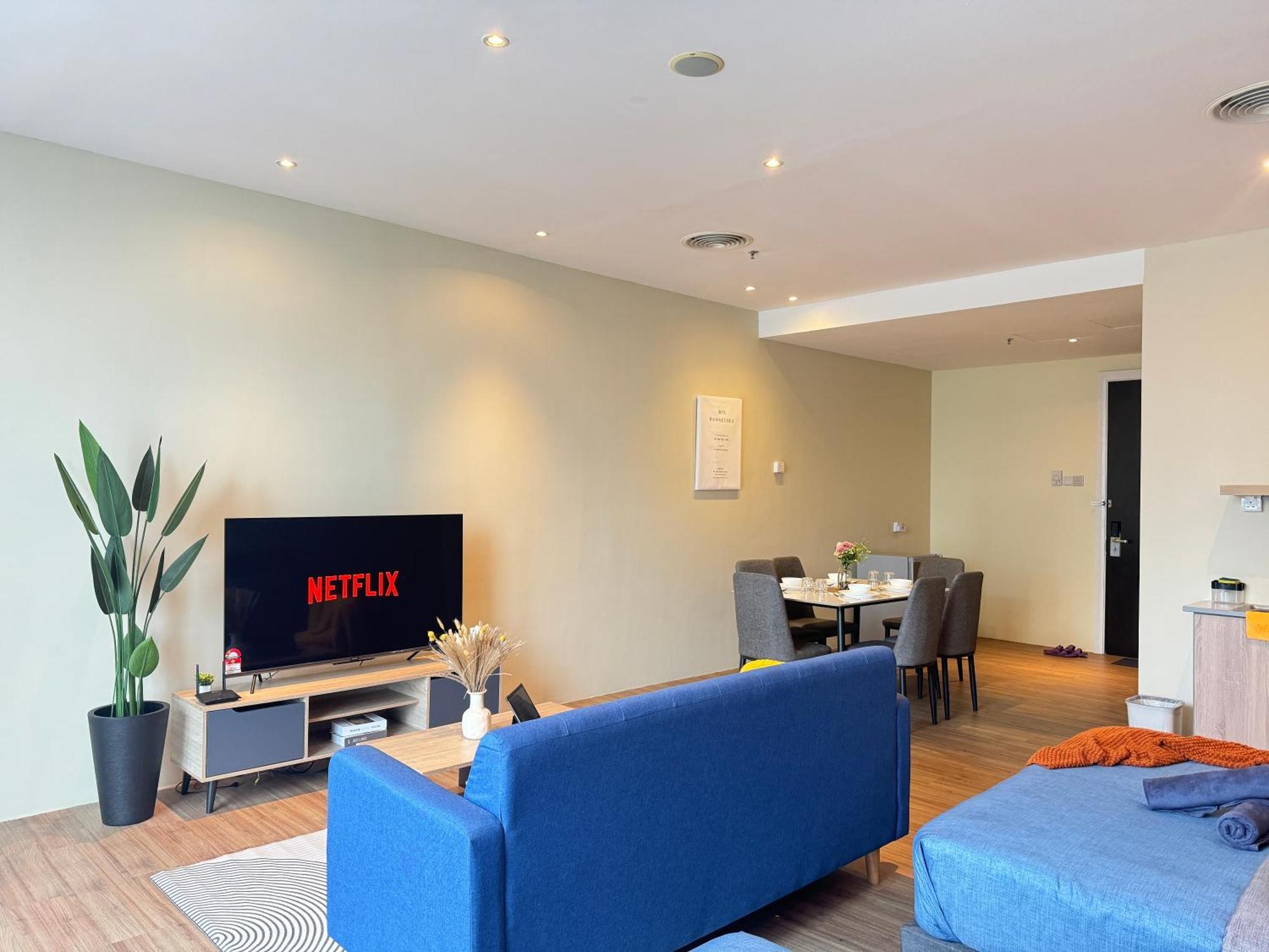 The Tinto Netflix Screen & Sleep - Bangsar South Mid Valley Kuala Lumpur Exterior foto