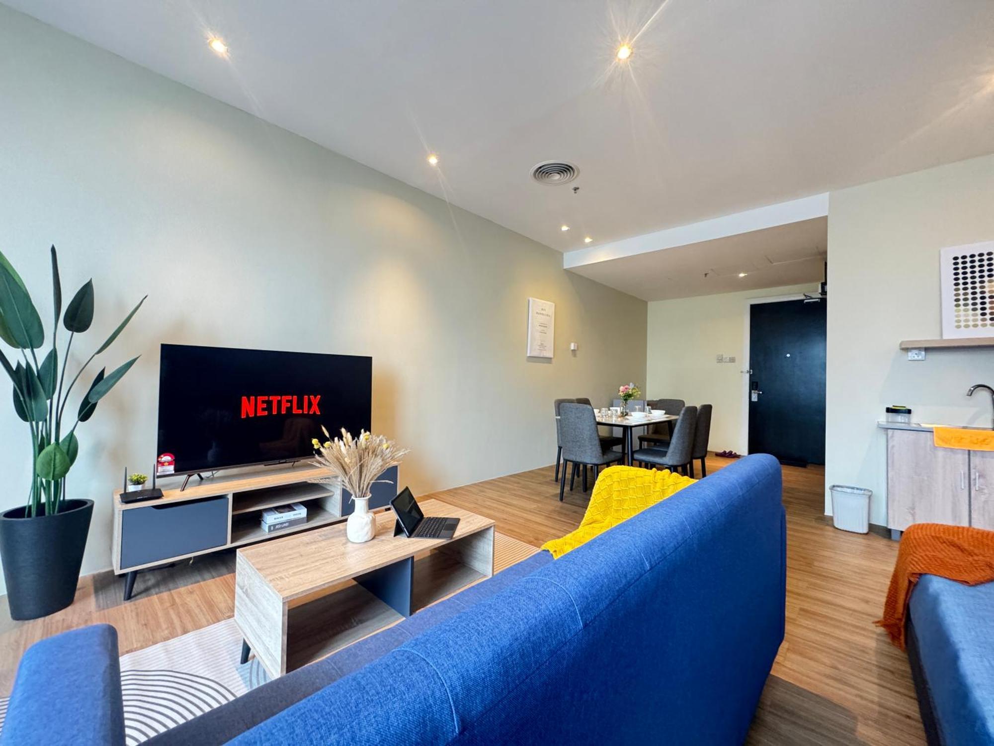 The Tinto Netflix Screen & Sleep - Bangsar South Mid Valley Kuala Lumpur Exterior foto